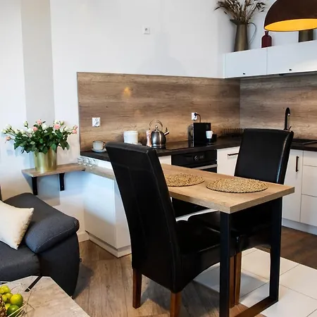 Apartamento Maya's Flats & 42 - Walowa St *